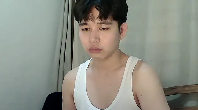 Snapshot of alfonsoasiancutie chatting on 12/25/24, 04:12 alfonsoasiancutie online show from 12/25/24, 04:12