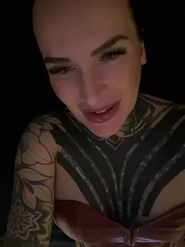 InkedBiitch online show from 12/24/24, 07:28