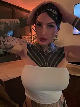 InkedBiitch online show from 02/01/25, 07:02