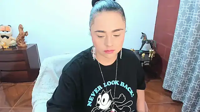 lusciousxxx online show from 04/08/26, 01:22