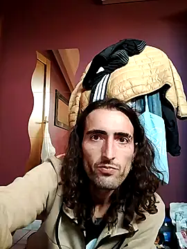 Snapshot of mavss922 chatting on 02/06/26, 03:37 mavss922 online show from 02/06/26, 03:37