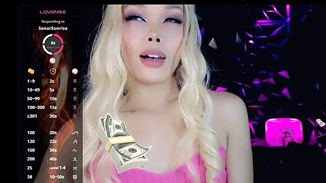 Snapshot of sugar_bbyxx chatting on 12/04/25, 06:55 sugar bbyxx online show from 12/04/25, 06:55