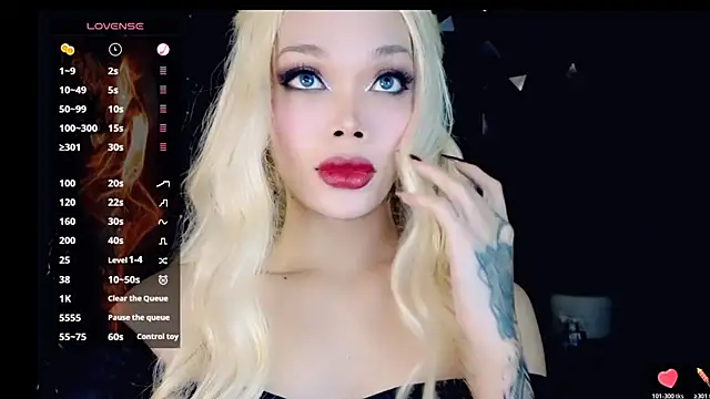 Snapshot of sugar_bbyxx chatting on 12/18/25, 07:03 sugar bbyxx online show from 12/18/25, 07:03