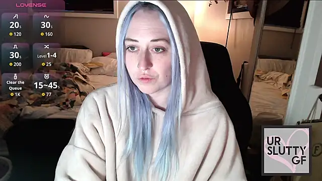 ursluttygf online show from 12/13/25, 10:26