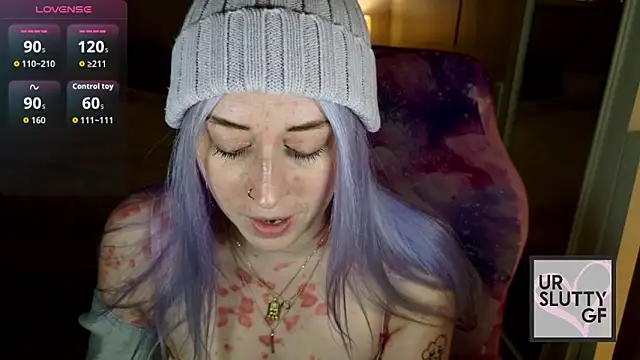 ursluttygf online show from 04/03/26, 03:32