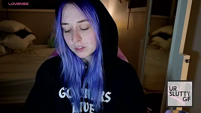 ursluttygf online show from 04/10/26, 01:22