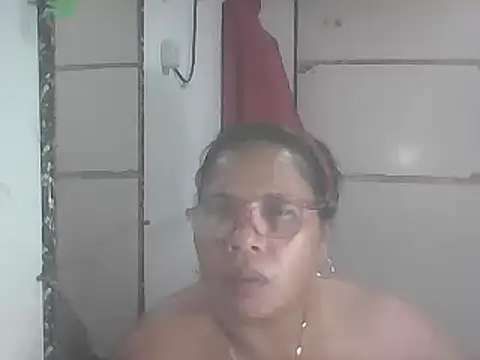 hotwet mama4uxx online show from 02/02/25, 03:39