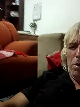 MrCrisgostoso online show from 03/15/25, 05:41