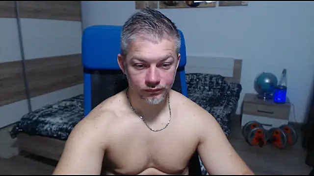 RobbyShawz online show from 11/03/25, 05:20