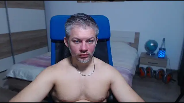 RobbyShawz online show from 11/24/25, 05:40