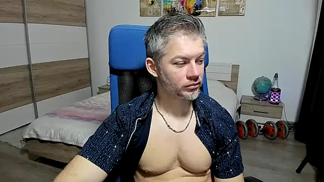 Snapshot of RobbyShawz chatting on 01/17/26, 05:34 RobbyShawz online show from 01/17/26, 05:34