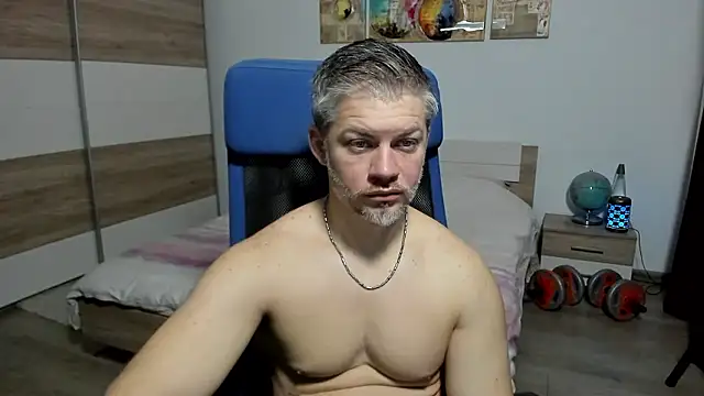 Snapshot of RobbyShawz chatting on 01/19/26, 05:33 RobbyShawz online show from 01/19/26, 05:33