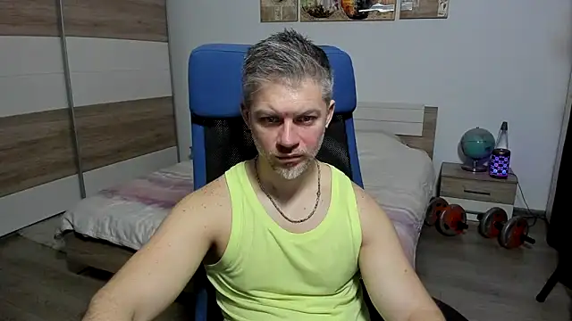 Snapshot of RobbyShawz chatting on 02/05/26, 07:57 RobbyShawz online show from 02/05/26, 07:57