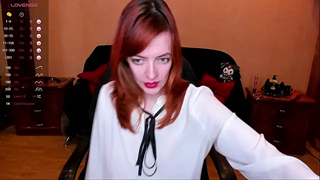 Mary Yolo online show from 12/06/24, 12:16