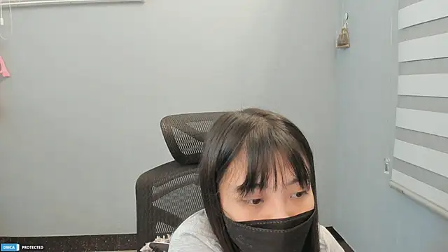 Ayase momo online show from 01/05/25, 03:13