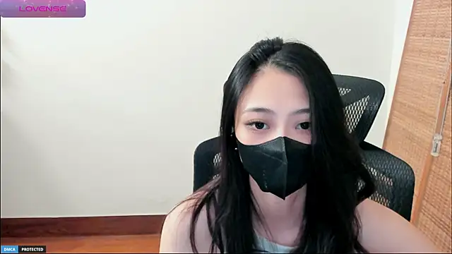 Snapshot of Ayase_momo chatting on 07/21/26, 09:17 Ayase momo online show from 07/21/26, 09:17
