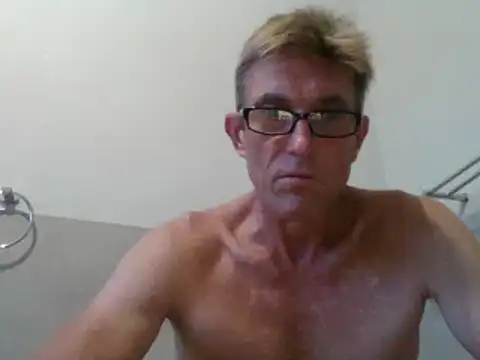 Snapshot of xykenrah@xh chatting on 12/06/24, 02:57 xykenrahxh online show from 12/06/24, 02:57