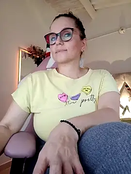 MariaPau 83 online show from 12/25/24, 08:39