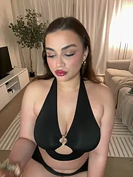 Snapshot of Celinaax chatting on 03/05/25, 06:33 Celinaax online show from 03/05/25, 06:33