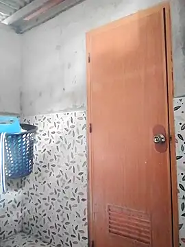 Snapshot of Ces_Jhane chatting on 11/02/25, 02:03 Ces Jhane online show from 11/02/25, 02:03