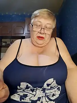 Lena Gaby online show from 10/28/25, 06:43