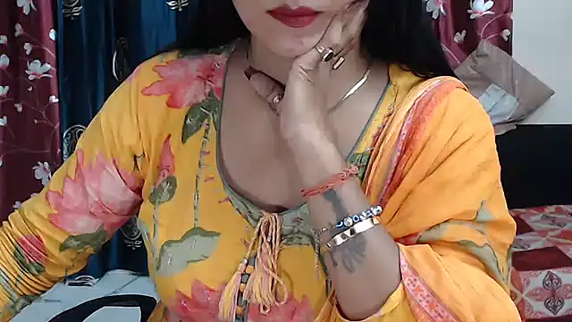 Snapshot of Naiaa-mylove chatting on 07/10/26, 09:34 Naiaa-mylove online show from 07/10/26, 09:34