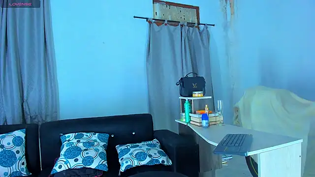 BritannyLord online show from 09/12/25, 01:28