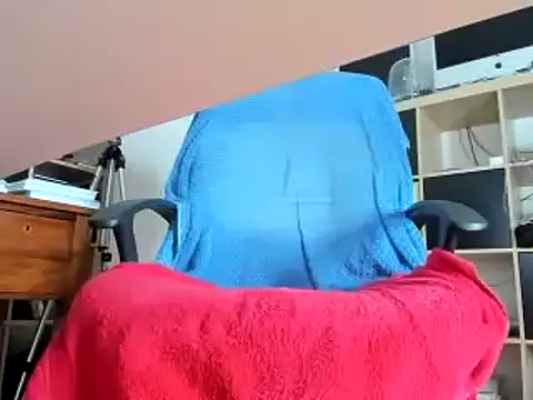 leccaleccafiga online show from 02/05/25, 08:04