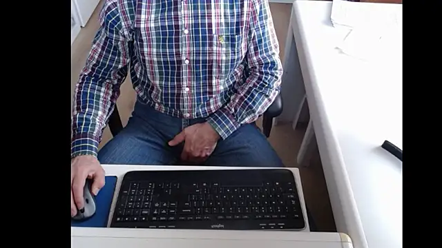 dutchpornking online show from 02/17/25, 08:09