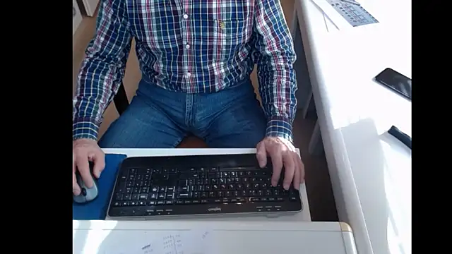 dutchpornking online show from 03/06/25, 11:47