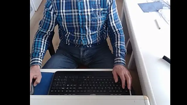 dutchpornking online show from 03/10/25, 07:53