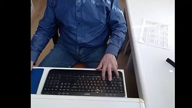 dutchpornking online show from 03/20/25, 12:22