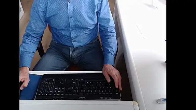 dutchpornking online show from 09/26/25, 07:45