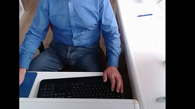 dutchpornking online show from 09/27/25, 07:13