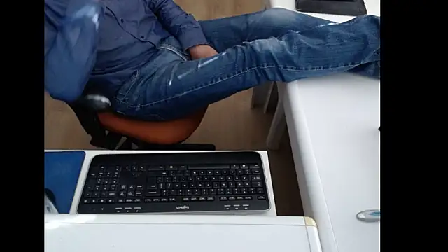 dutchpornking online show from 10/01/25, 12:00