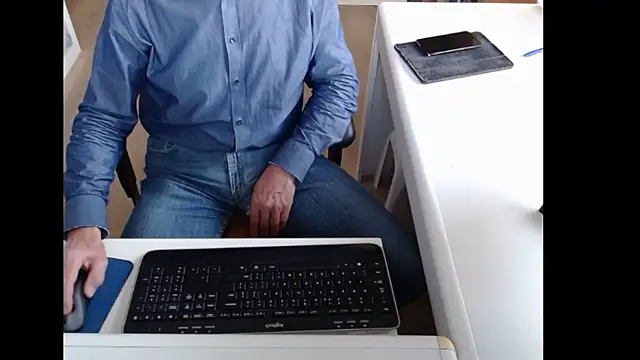 dutchpornking online show from 10/05/25, 07:07