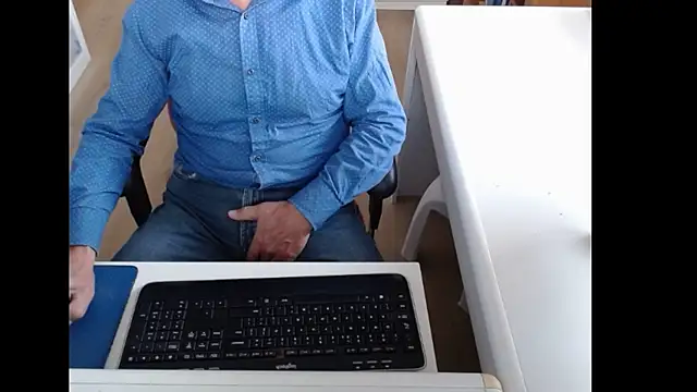 dutchpornking online show from 10/08/25, 07:17