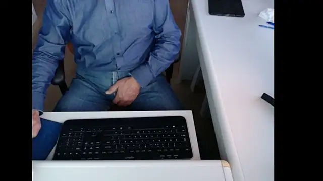 dutchpornking online show from 10/20/25, 06:47