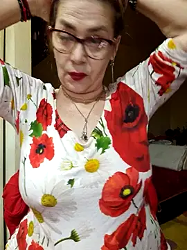 Chriss Tinaa online show from 04/09/26, 02:55