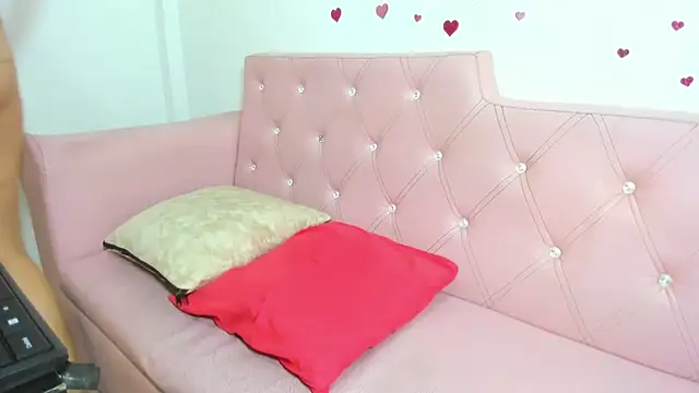 Snapshot of allyson_cute1 chatting on 03/19/25, 12:23 allyson cute1 online show from 03/19/25, 12:23