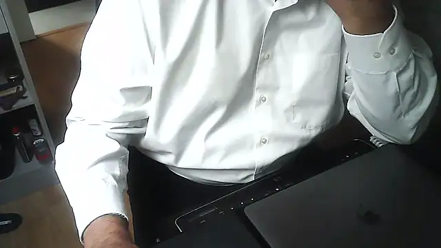 DUDURAxh online show from 12/06/24, 10:27