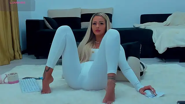 MelanieLexxx online show from 01/01/25, 01:27