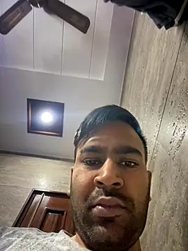 luciferdxm5 online show from 12/01/25, 05:45