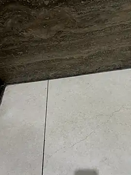 luciferdxm5 online show from 12/03/25, 08:07