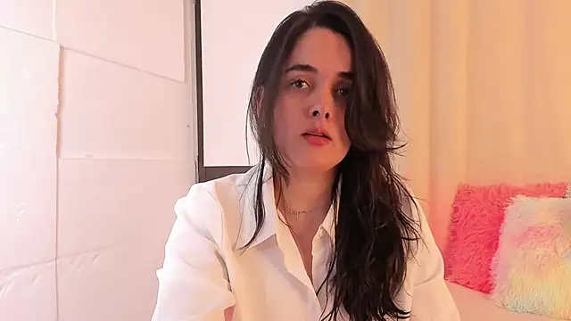 Snapshot of miss_alhy chatting on 06/29/26, 01:44 miss alhy online show from 06/29/26, 01:44