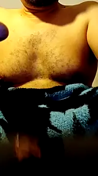 Snapshot of Hotarabicboy36y chatting on 12/10/24, 06:28 Hotarabicboy36y online show from 12/10/24, 06:28