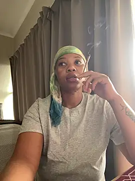 cherrybabe76 online show from 02/15/25, 10:00