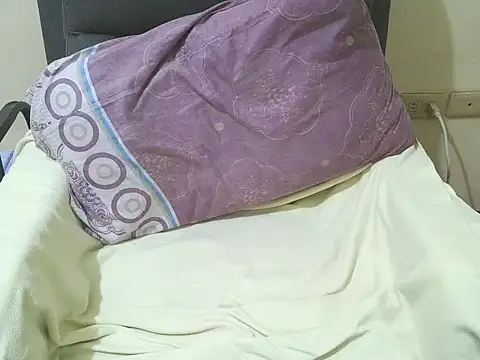 FantasticBaby 18 online show from 02/16/26, 04:08