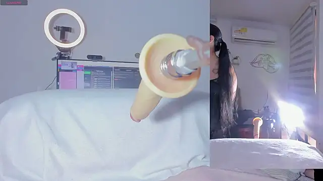 sofi velez online show from 01/12/26, 05:07