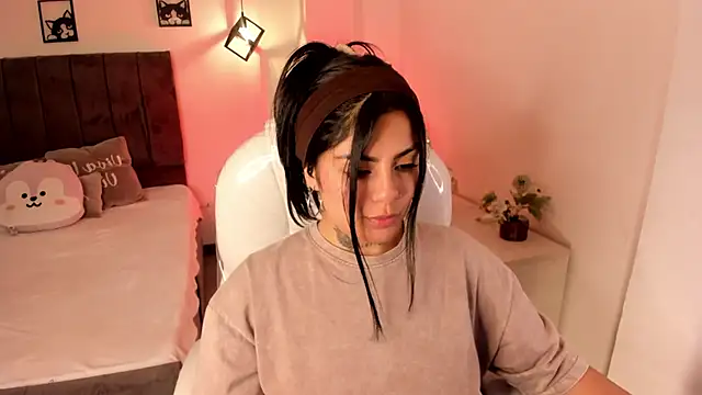 Snapshot of Catalinaa_martinez chatting on 10/01/25, 03:12 Catalinaa martinez online show from 10/01/25, 03:12